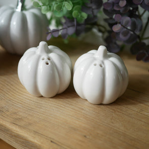 White Ceramic Pumpkin Salt & Pepper Shaker Cruet Set | Pumpkin Decor | Halloween Decor