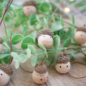 Christmas Mini Acorn Heads | Hanging Decorations| Christmas Acorn Hanging Decorations pack of 18 | Christmas Decoration | Happy Face