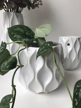 Load image into Gallery viewer, White Wave Planter, Plant Pot,  13cm x 11cm
