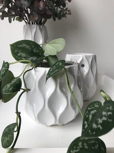 White Wave Planter, Plant Pot,  13cm x 11cm